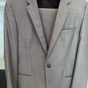 Men's Gray Suit Blazer and pants